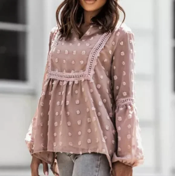 β€οΈπHPπNew Ruffled Swiss Dot Split Neck Ruffle Babydoll Blouse - Picture 2 of 16